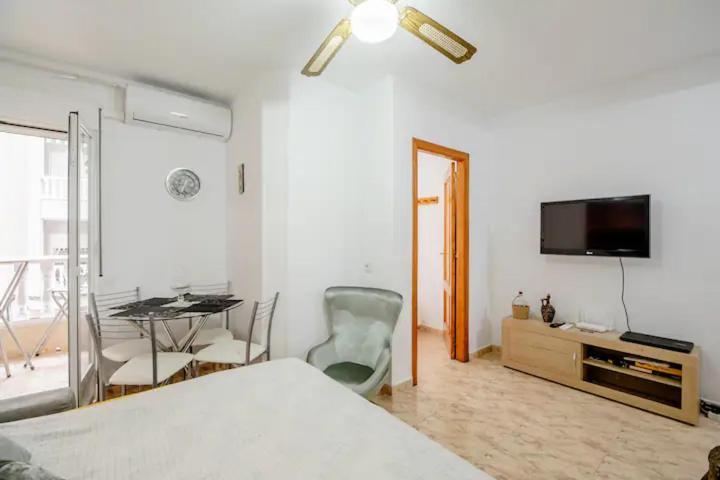Apartamento Inteiro Acolhedor Perto Da Praia Torrevieja Extérieur photo